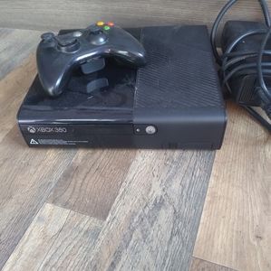 Xbox 360 game system